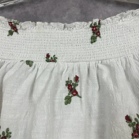 Altar’d State Top Boho Floral Embroidered Off Shoulder Blouse Crop Size Medium - Picture 3 of 10